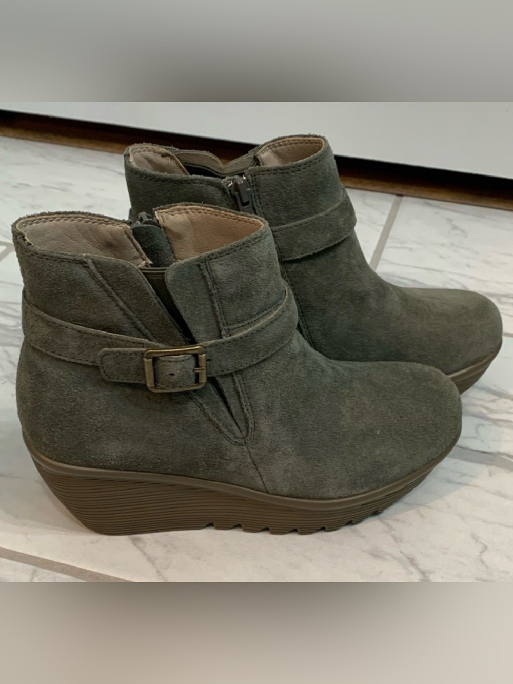 💙Skechers Wedge Ankle Boots